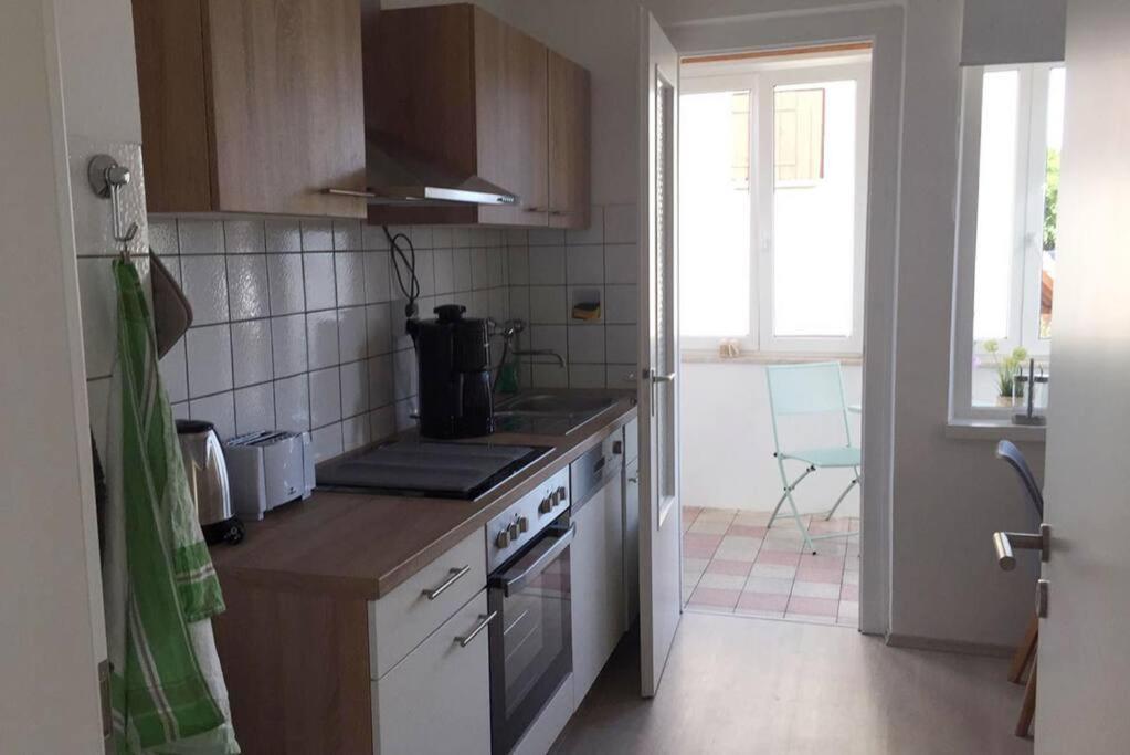22B Grosse Wohnung Mit Balkon, Smarttv Und Wlan Korb Екстериор снимка